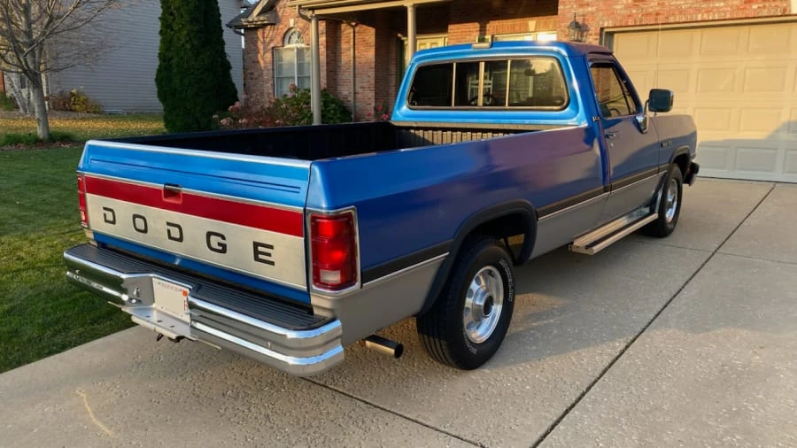 1993 Dodge Ram 1st Gen - Image 3 of 31