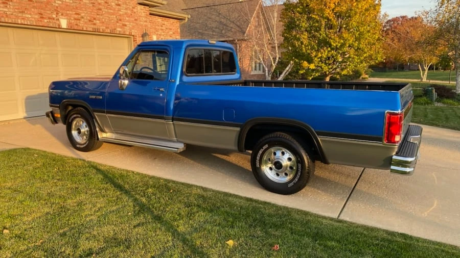 1993 Dodge Ram 1st Gen - Image 17 of 31