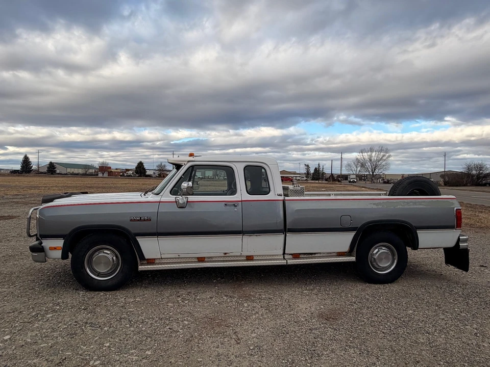 1993 Dodge Ram 1st Gen - Image 8 of 31