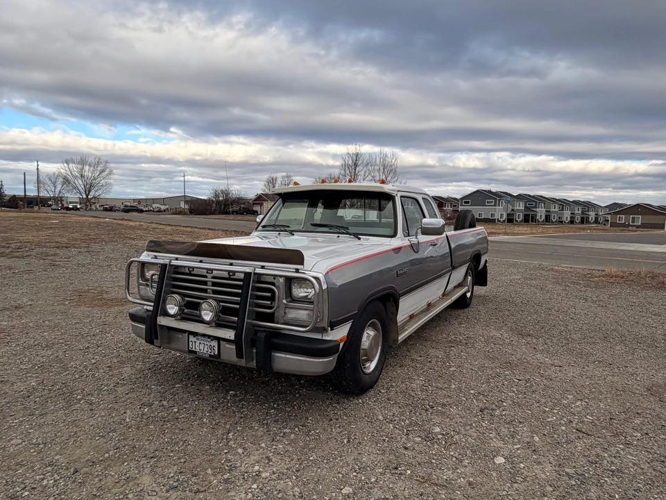 1993 Dodge Ram 1st Gen - Image 3 of 31