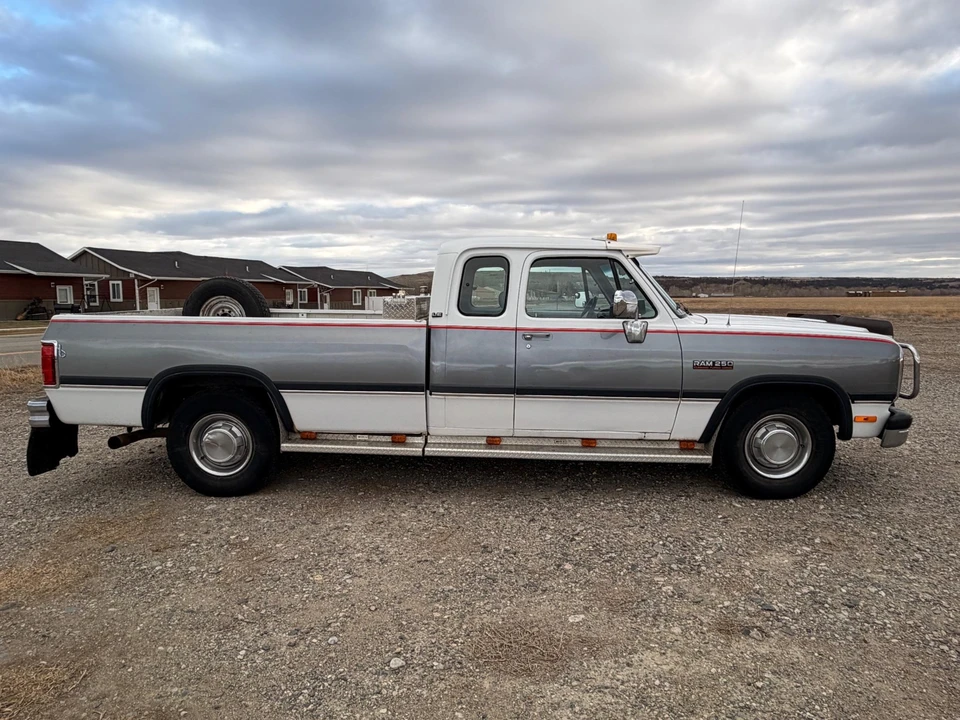 1993 Dodge Ram 1st Gen - Image 22 of 31