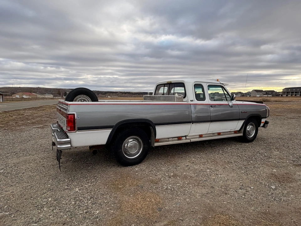 1993 Dodge Ram 1st Gen - Image 17 of 31