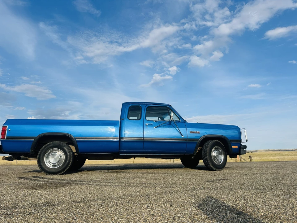 1993 Dodge Ram 1st Gen - Image 8 of 31