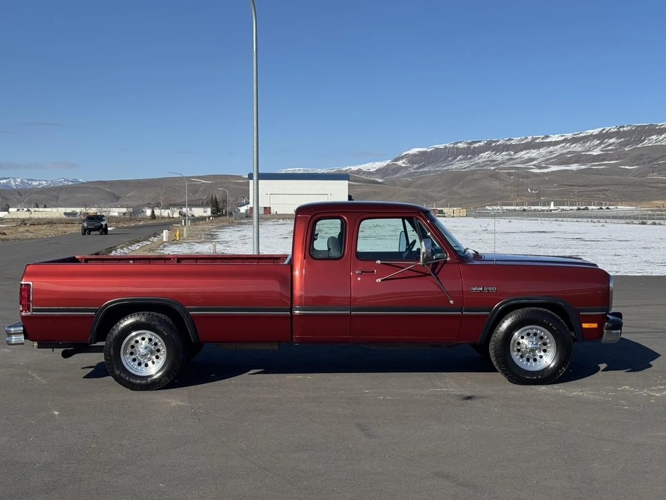 1993 Dodge Ram 1st Gen - Image 8 of 31
