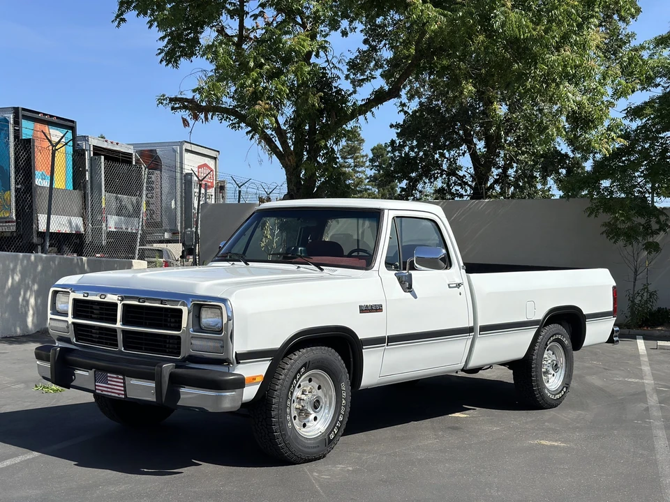 1993 Dodge Ram 1st Gen - Image 27 of 31