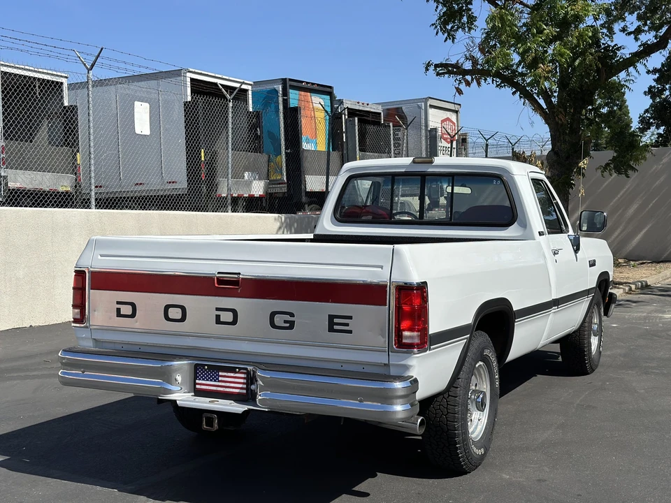 1993 Dodge Ram 1st Gen - Image 15 of 31