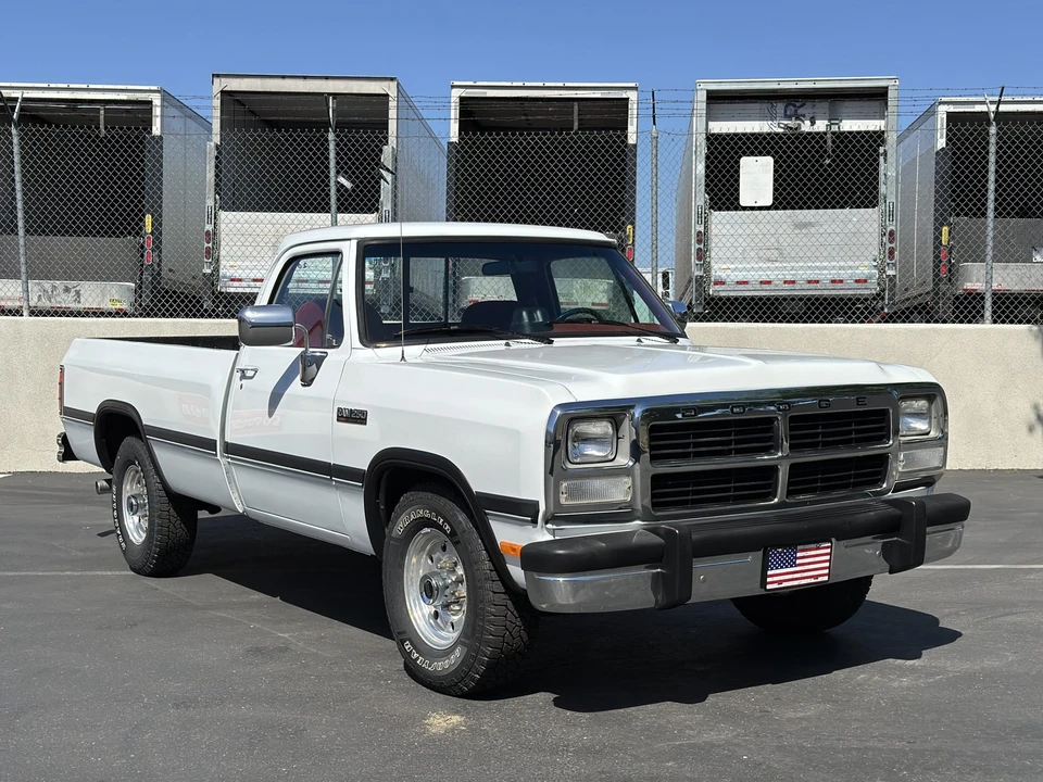 1993 Dodge Ram 1st Gen - Image 3 of 31