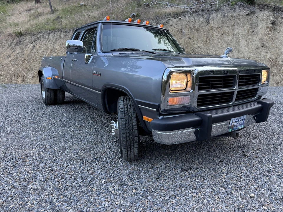 1993 Dodge Ram 1st Gen - Image 21 of 31