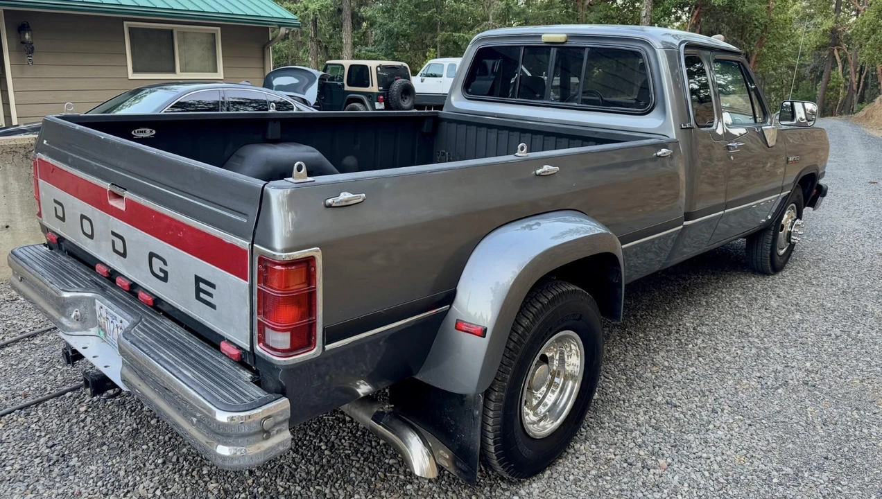 1993 Dodge Ram 1st Gen - Image 8 of 31