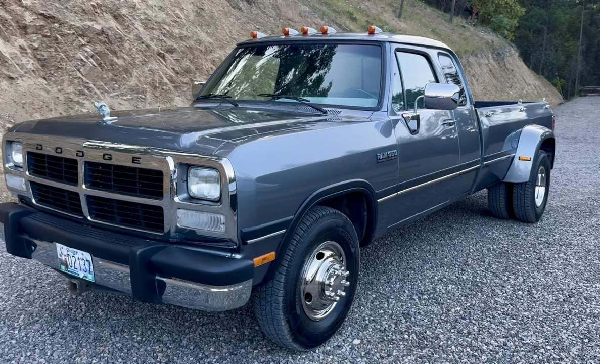 1993 Dodge Ram 1st Gen - Image 2 of 31