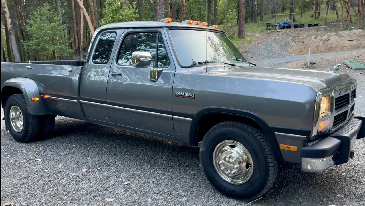 1993 Dodge Ram 1st Gen - Image 19 of 31