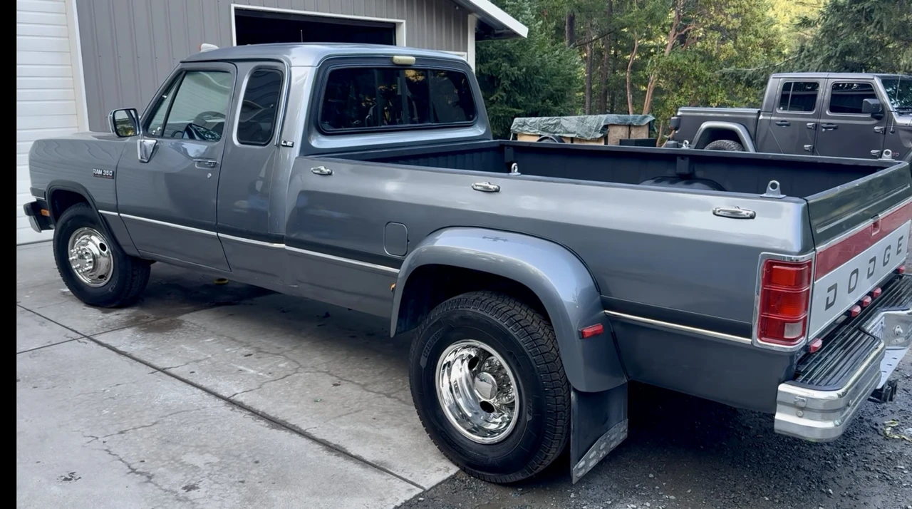 1993 Dodge Ram 1st Gen - Image 17 of 31