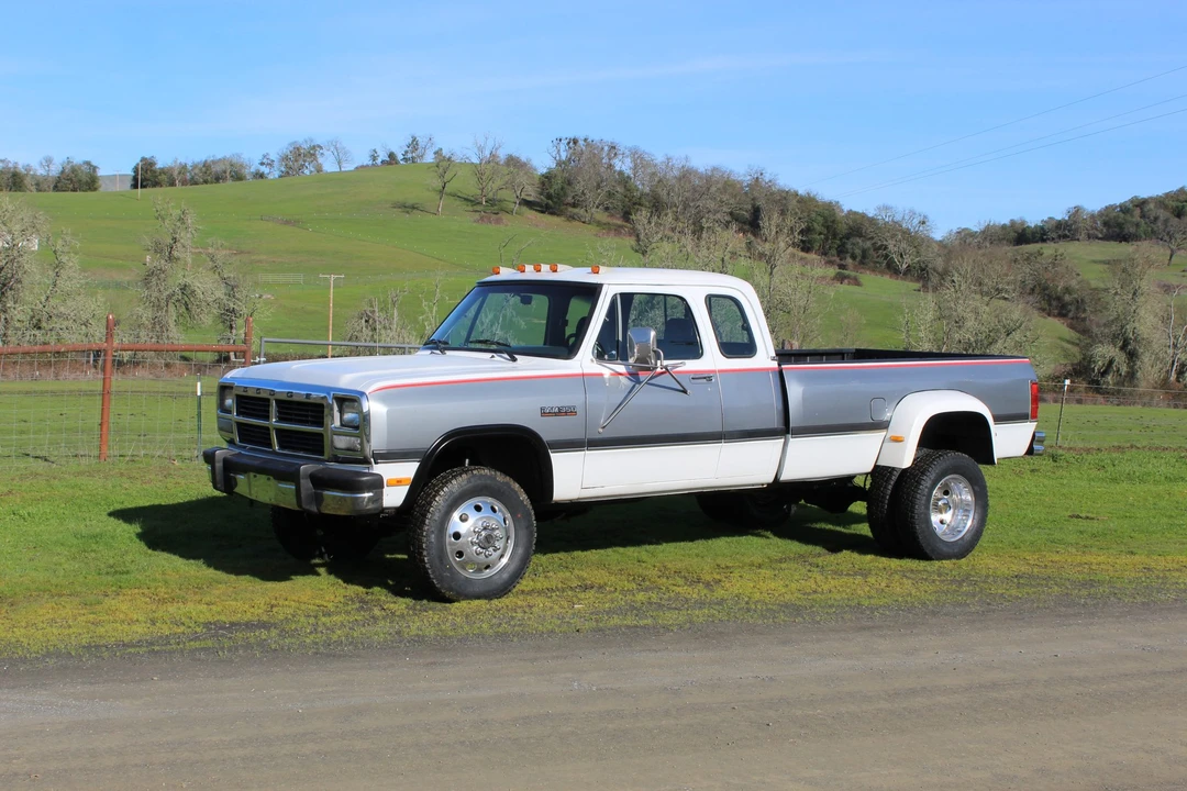 1993 Dodge Ram 1st Gen - Image 4 of 31