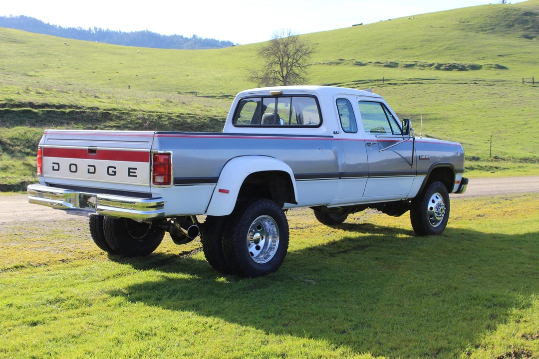 1993 Dodge Ram 1st Gen - Image 10 of 31