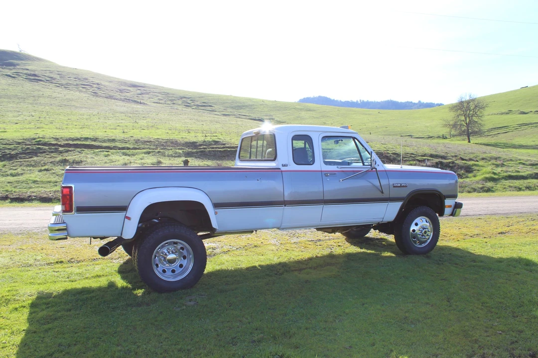 1993 Dodge Ram 1st Gen - Image 11 of 31