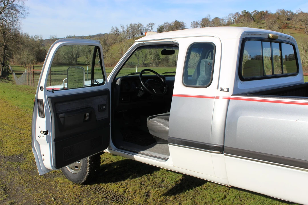 1993 Dodge Ram 1st Gen - Image 17 of 31