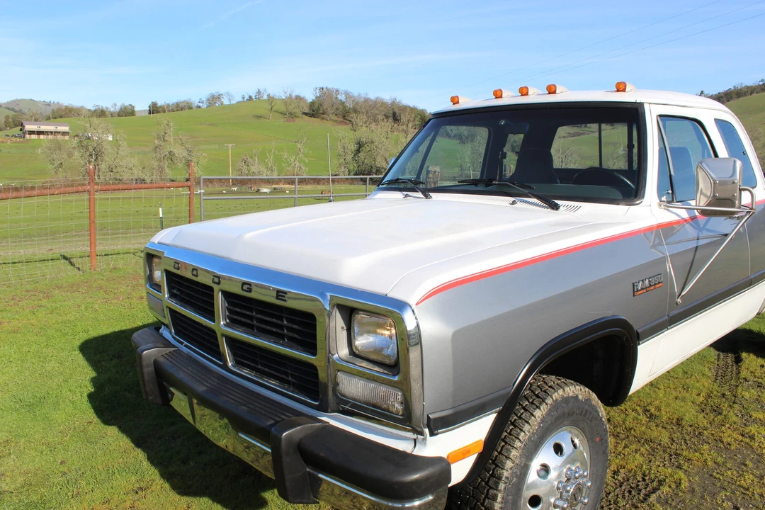 1993 Dodge Ram 1st Gen - Image 15 of 31