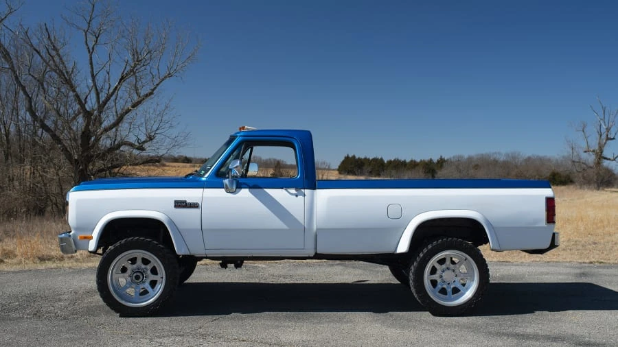 1993 Dodge Ram 1st Gen - Image 2 of 12