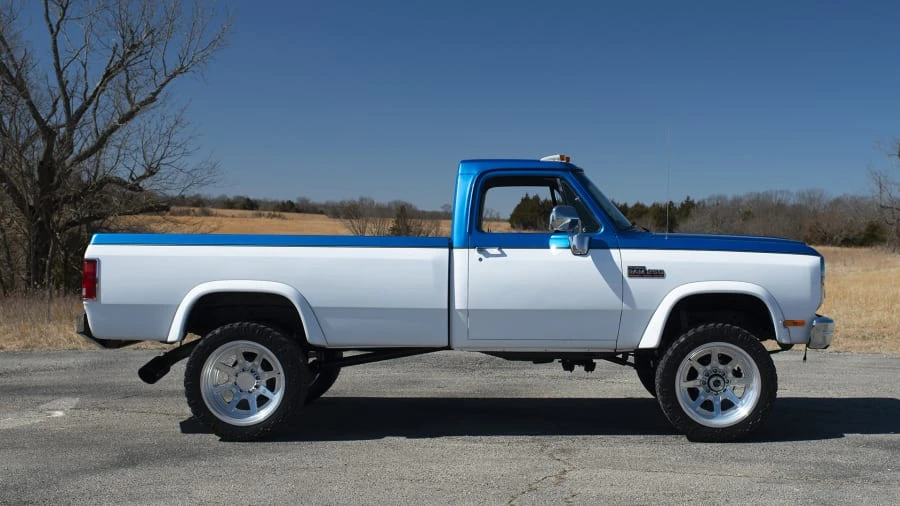 1993 Dodge Ram 1st Gen - Image 11 of 12