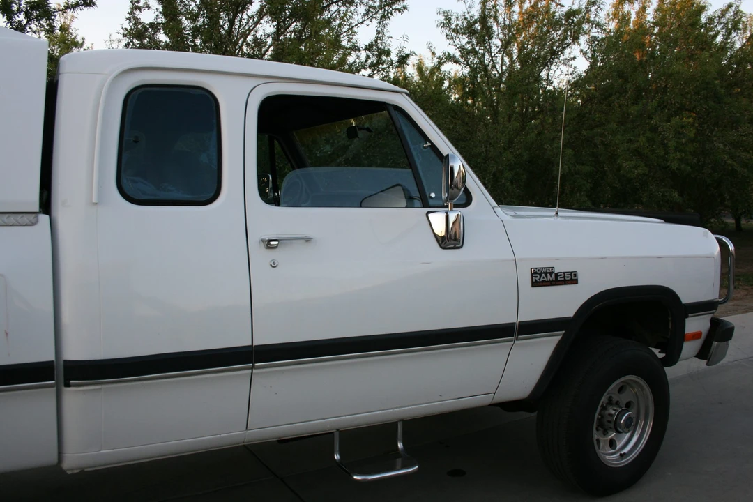 1993 Dodge Ram 1st Gen - Image 24 of 31