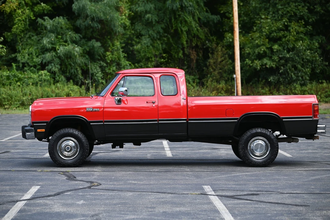 1993 Dodge Ram 1st Gen - Image 3 of 31