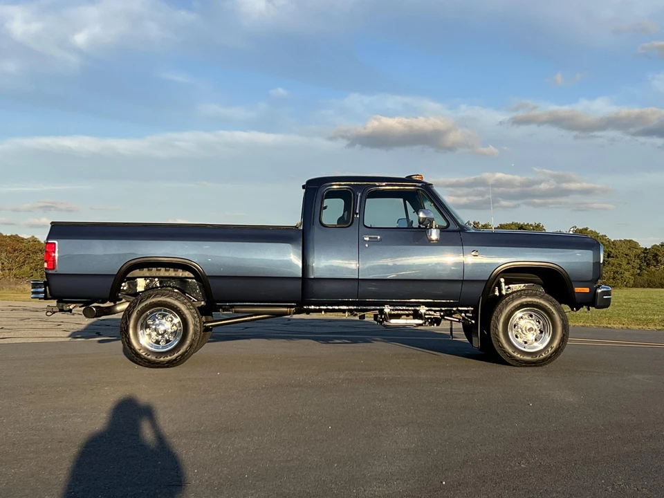 1993 Dodge Ram 1st Gen - Image 22 of 31