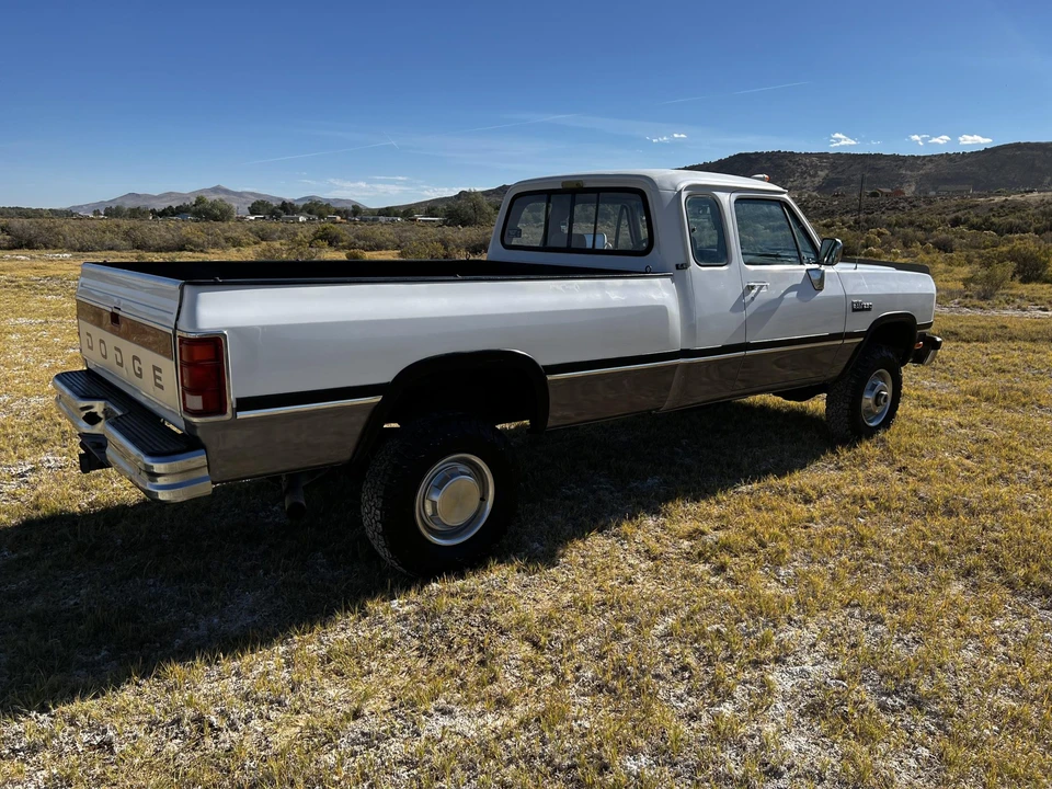 1993 Dodge Ram 1st Gen - Image 11 of 31