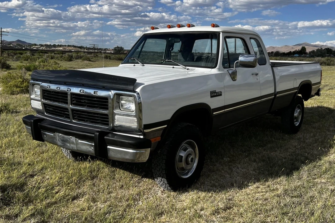 1993 Dodge Ram 1st Gen - Image 2 of 31