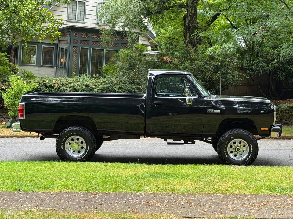 1993 Dodge Ram 1st Gen - Image 8 of 31