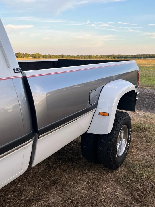 1993 Dodge Ram 1st Gen - Image 28 of 31