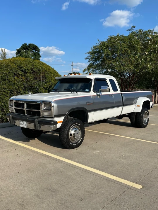 1993 Dodge Ram 1st Gen - Image 2 of 31