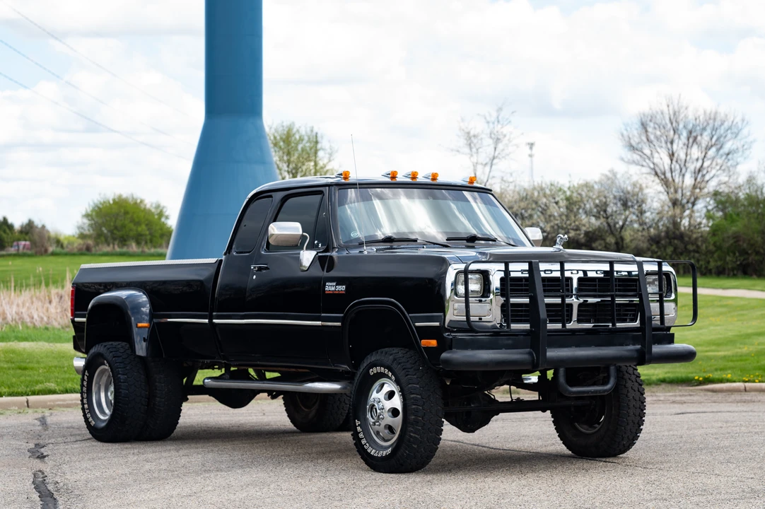 1993 Dodge Ram 1st Gen - Image 21 of 31