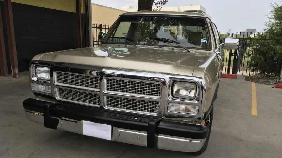 1993 Dodge Ramcharger - Image 5 of 20