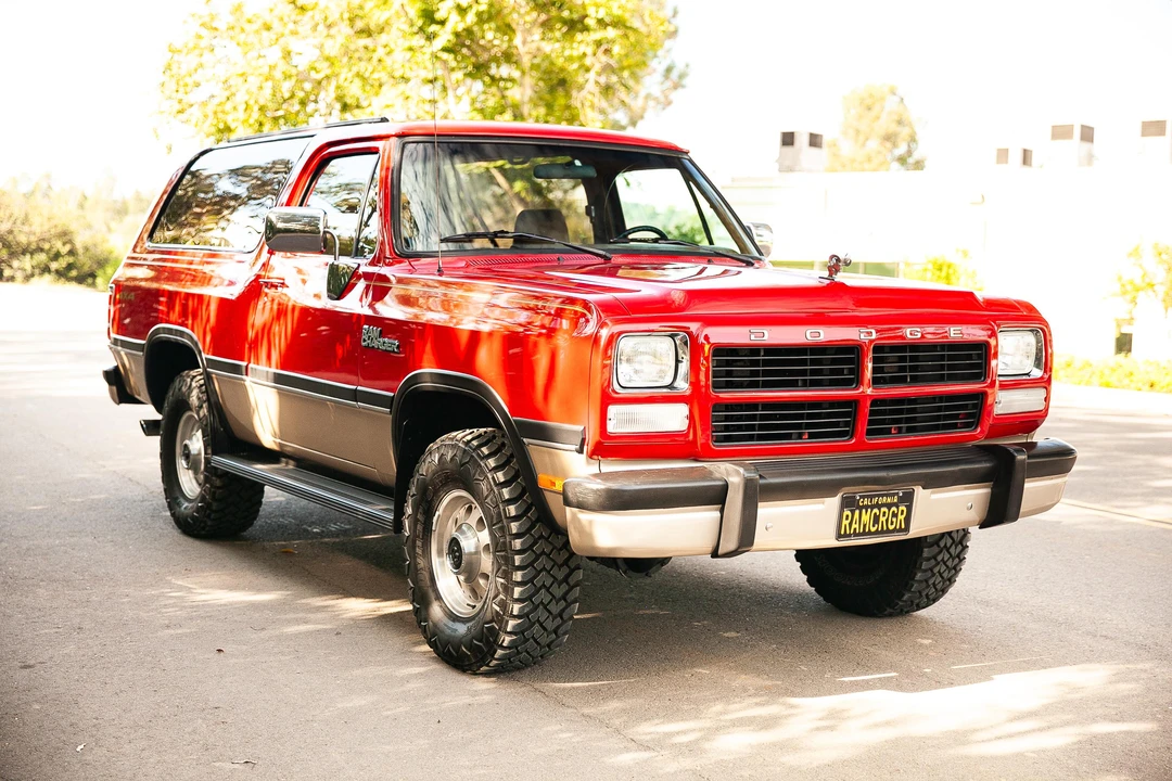 1993 Dodge Ramcharger - Image 20 of 31