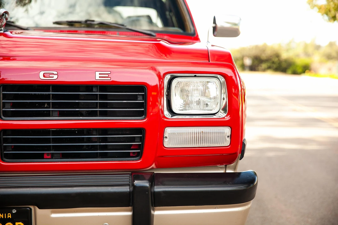 1993 Dodge Ramcharger - Image 28 of 31