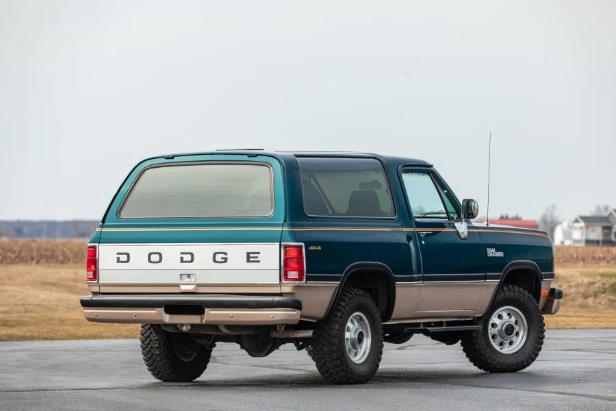 1993 Dodge Ramcharger - Image 3 of 27
