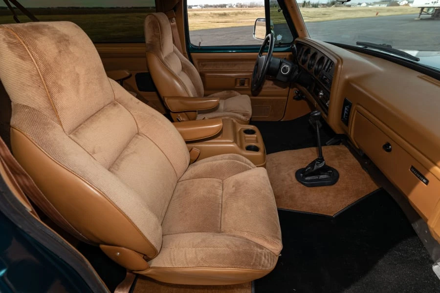 1993 Dodge Ramcharger - Image 17 of 27