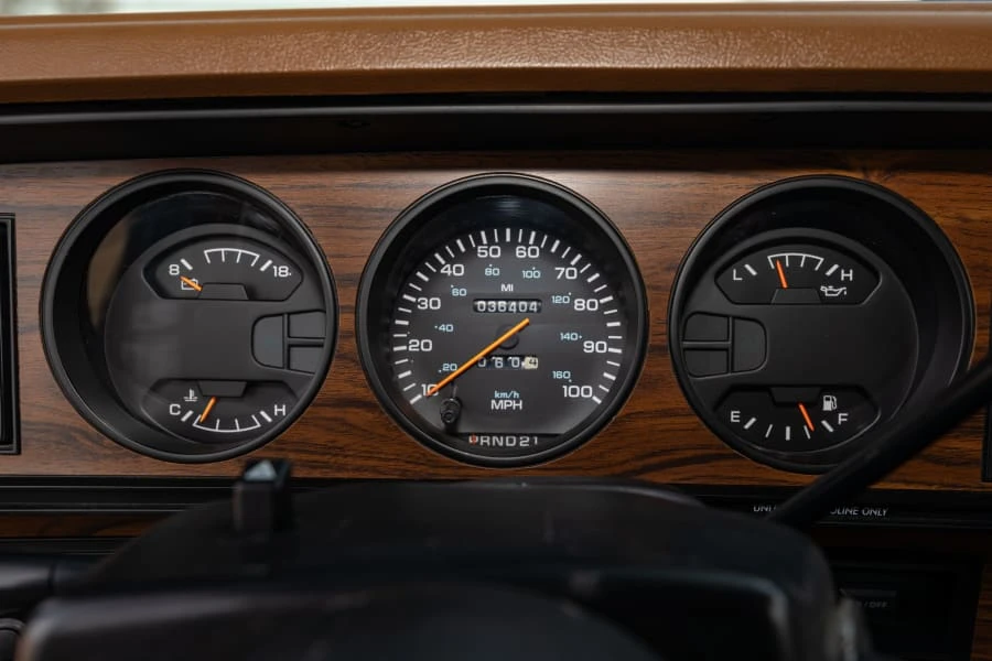 1993 Dodge Ramcharger - Image 14 of 27