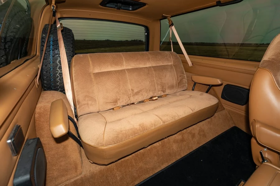 1993 Dodge Ramcharger - Image 21 of 27