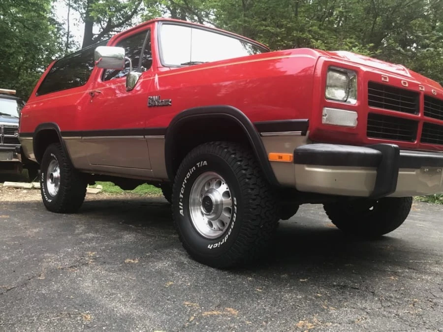 1993 Dodge Ramcharger - Image 9 of 10
