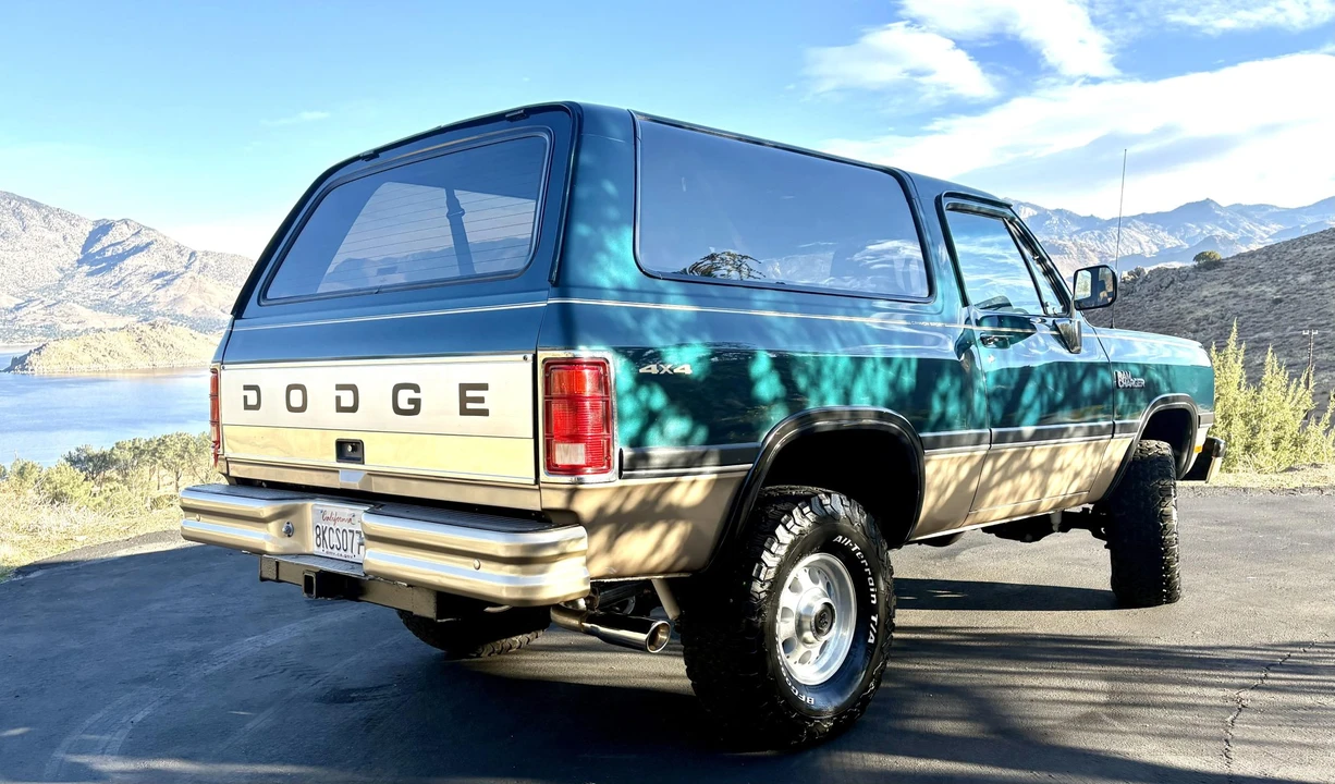 1993 Dodge Ramcharger - Image 27 of 31