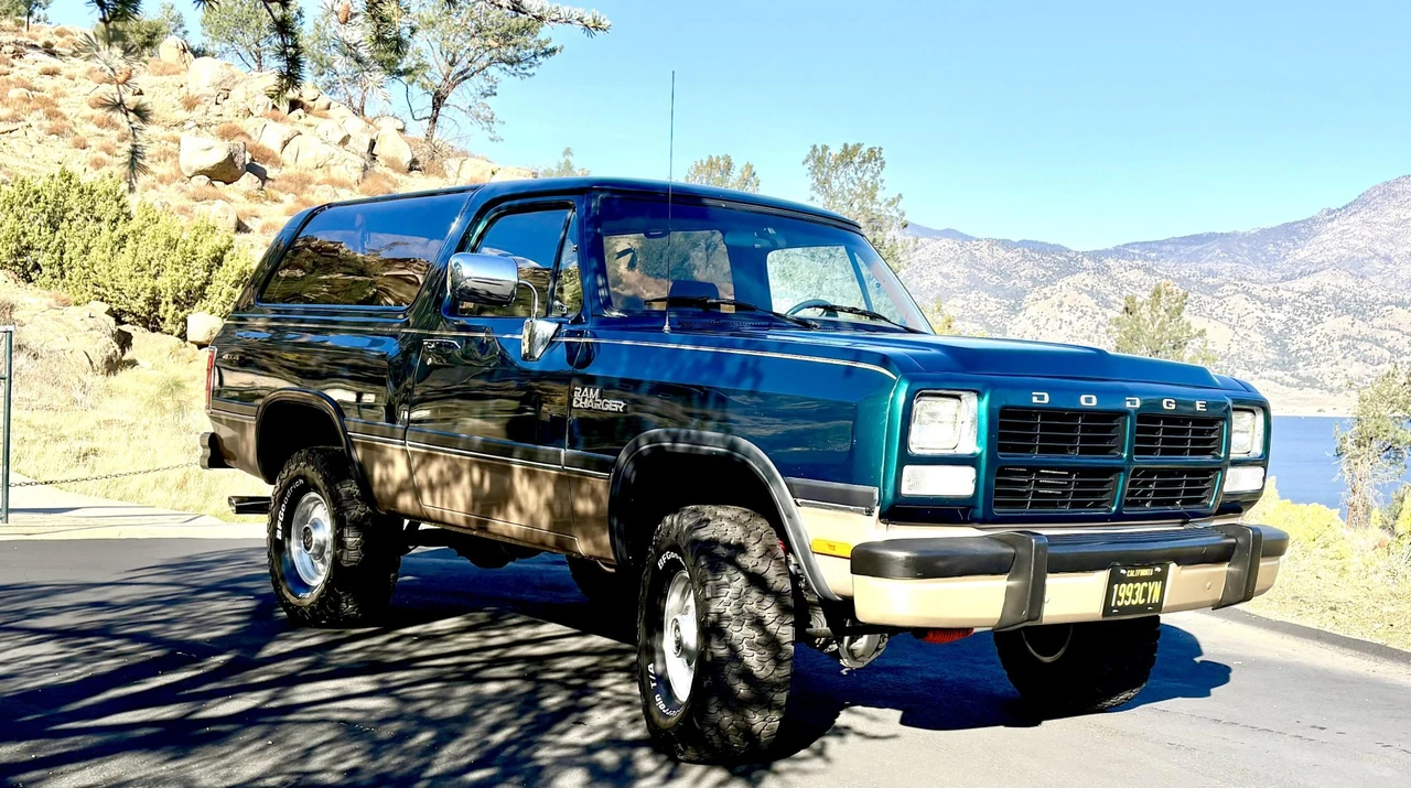 1993 Dodge Ramcharger - Image 31 of 31