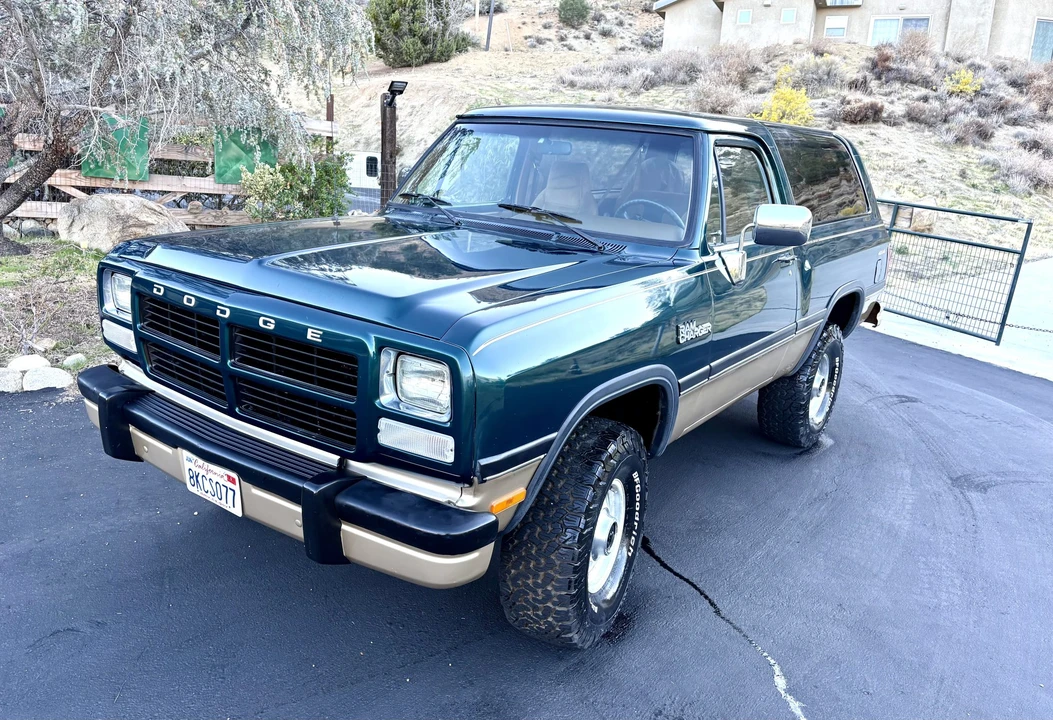 1993 Dodge Ramcharger - Image 3 of 31