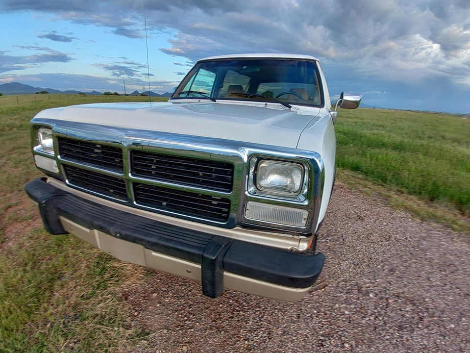 1993 Dodge Ramcharger - Image 4 of 31