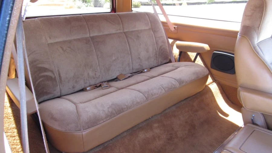 1993 Dodge Ramcharger - Image 6 of 9