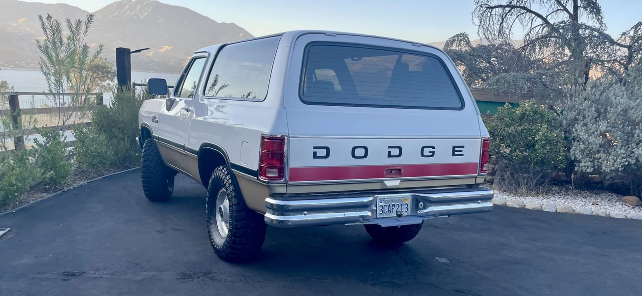 1993 Dodge Ramcharger - Image 19 of 31