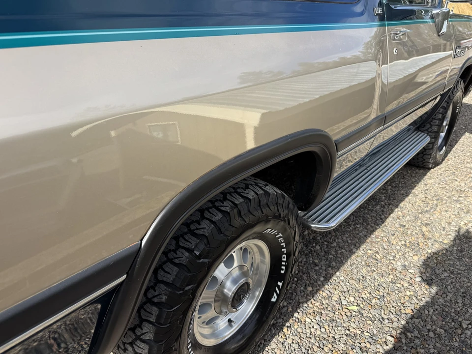 1993 Dodge Ramcharger - Image 16 of 31
