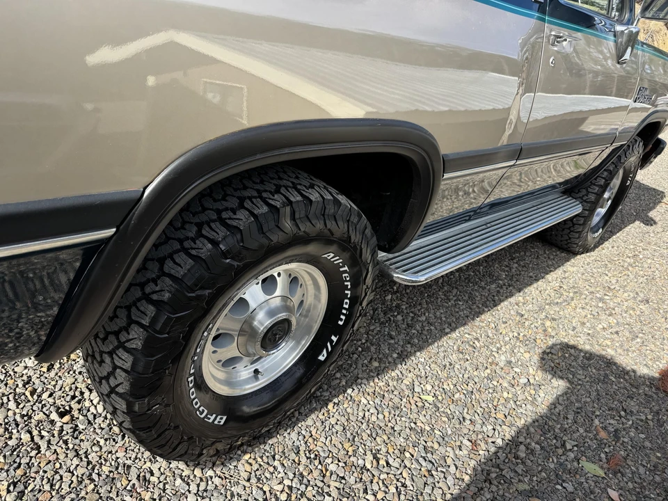 1993 Dodge Ramcharger - Image 29 of 31