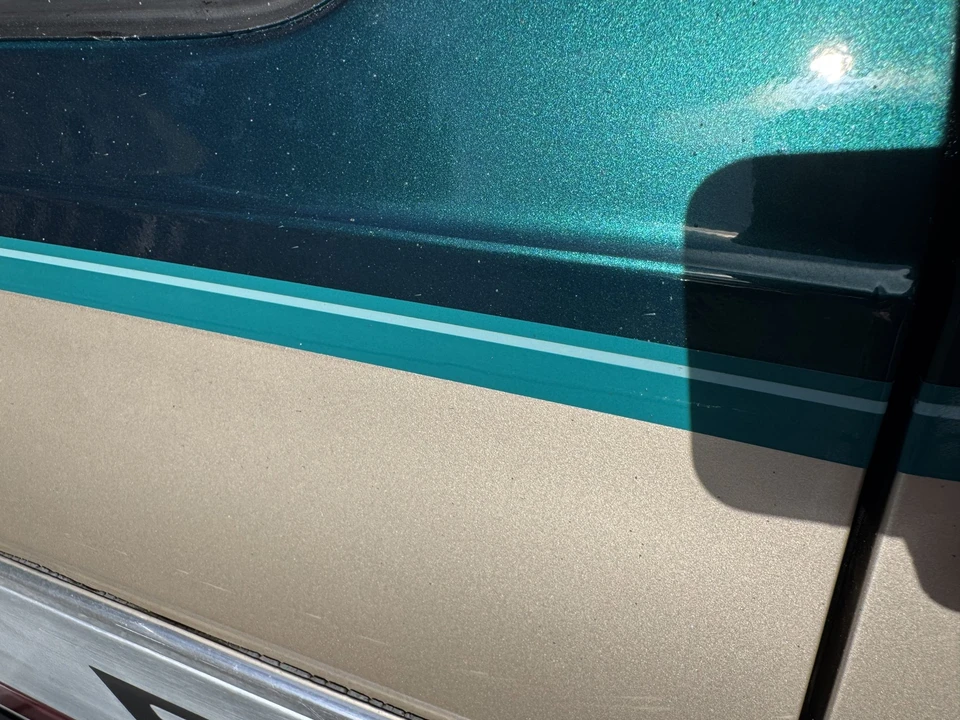 1993 Dodge Ramcharger - Image 17 of 31