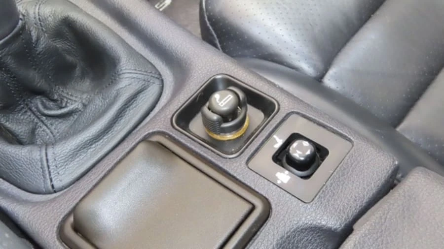 1993 Dodge Stealth - Image 10 of 18